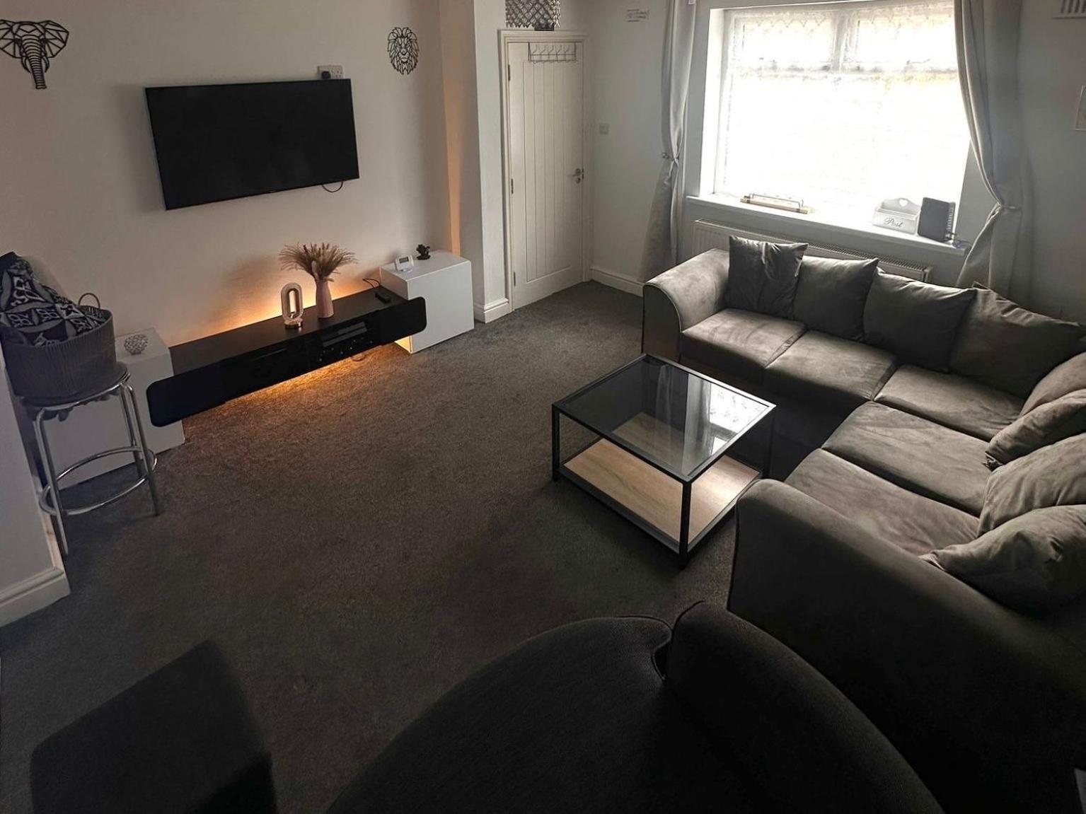 The Hideaway Home Bd5 - 2 Bed Lovely Modern House 布雷得佛 外观 照片